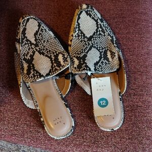 A New Day Snakeskin Pattern Mules - Black and Cream